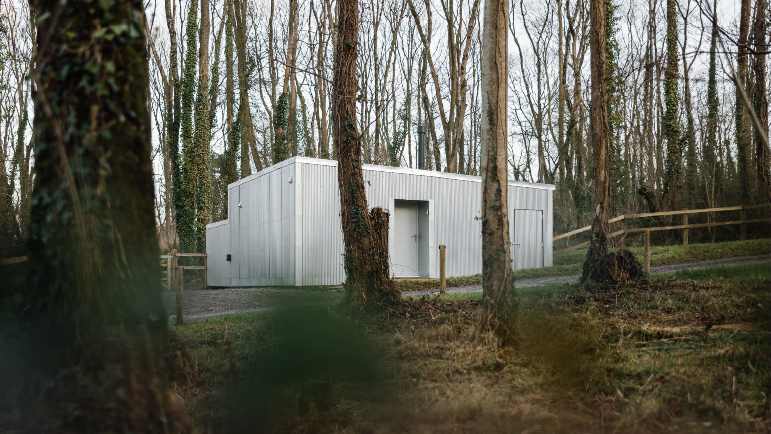 Hideaways-Cabin-Exterior 1